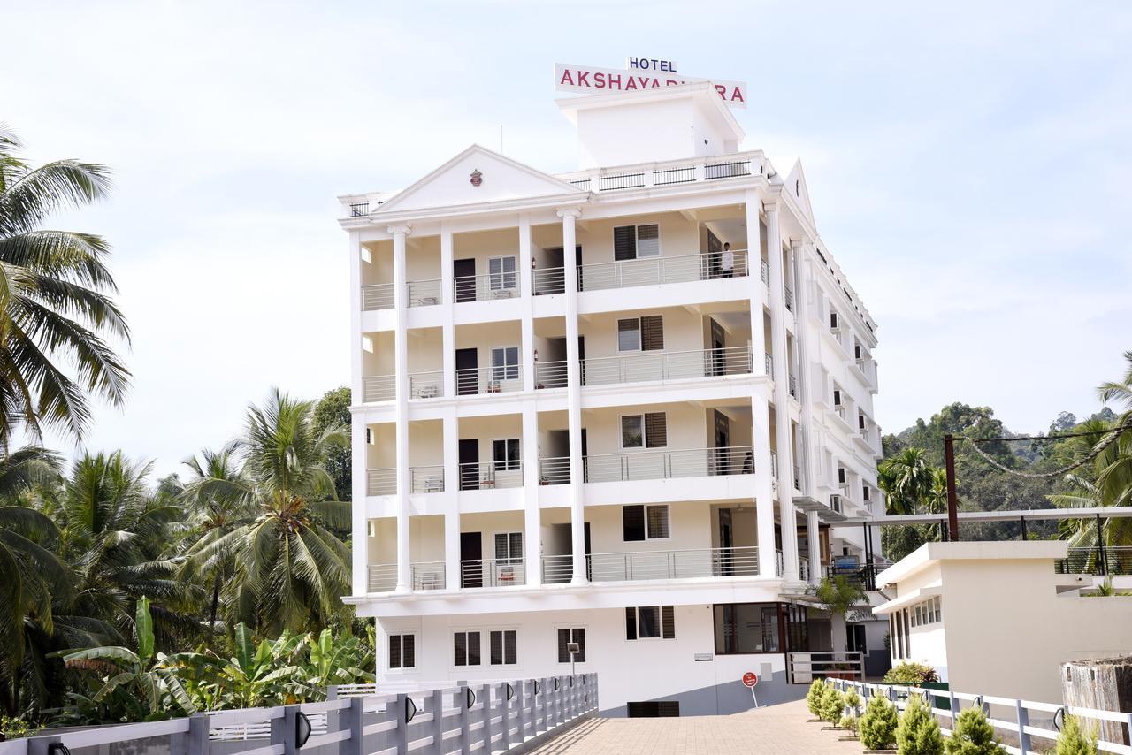 Hotel Akshayadhara Subrahmanya Eksteriør bilde